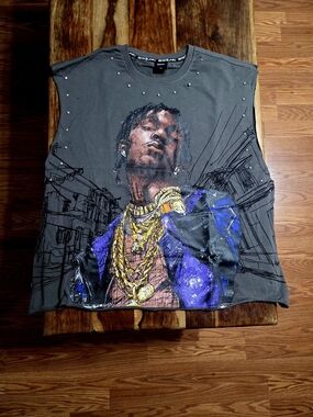 Switch Men's Graphic Gem Studded  Sleeveless Muscle Tee. Size 3XL